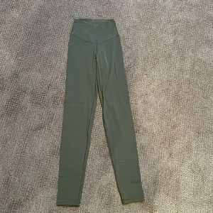 Aerie Off Line green 7/8 Hi rise leggings-